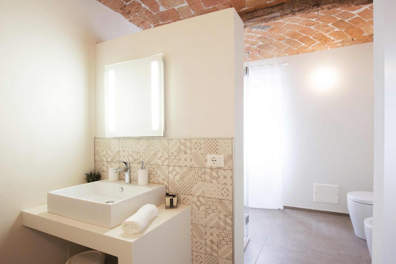 Dimora Della Rocca Bed & Breakfast Costigliole d'Asti Exterior foto